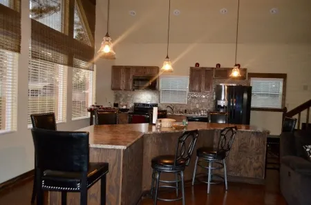 Green Loft in Philadelphia, MS; #1 Отели в г. Neshoba County