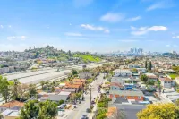 Los Angeles Hills Hideaway