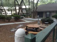 Pet Friendly 2-Bedroom Villa Just a Short Walk to Folly Field Beach Park