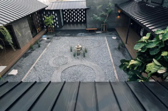 Ojisan House Hotels in Ang Sila