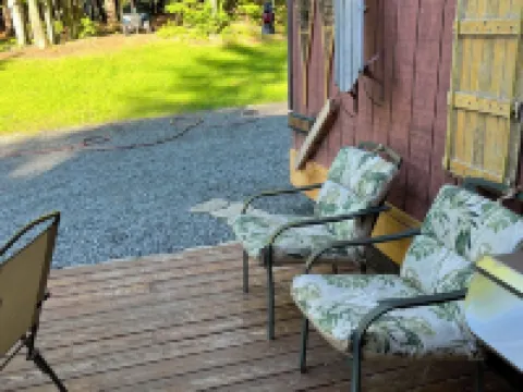 True Adirondack Retreat! Nestled in the Mountains! โรงแรมในFulton County