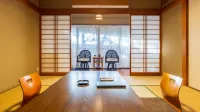 Hanacho-en - parking
