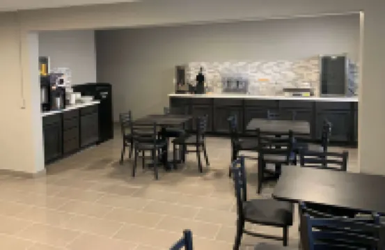 Super 8 by Wyndham Kirksville University Area Hotels in Adair County