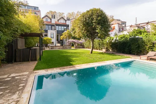 Marquês Garden House by Olivia - Swimmingpools