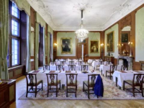 Schlosshotel Kronberg - Hotel Frankfurt ホッホタウヌスクライスのホテル