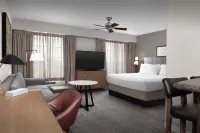 Staybridge Suites 查爾斯頓，阿什利磷酸鹽 - 廚房