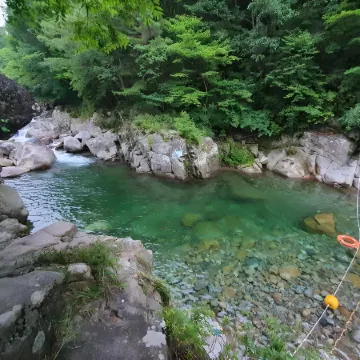 Baekmu Mountain Villa Red Clay Pension