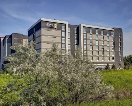 ホーム2 スイーツ バイ ヒルトン トロント ブランプトン ブランプトンのホテル