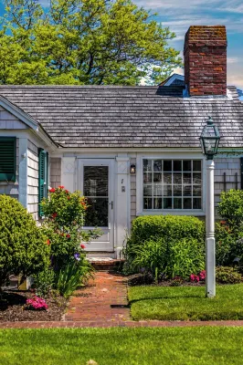 Sunny Beachfront Condo + Parking! Provincetown West End