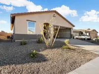 Hilltop Haven 3BD/2BTH in Beautiful Benson, AZ      Pets OK Hotéis em Benson