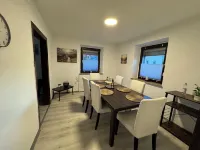 Willkommen auf der Seite Unseres Kleinen Ferienhäuschens!