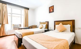 Hotel Clark Inn Kaushambi