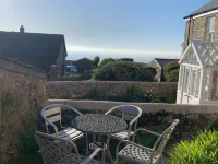 Tin Miner's Cottage Near the Coast Hotels in Pendeen