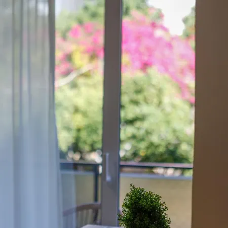 Modern 2-bedroom Apartment in Downtown Glyfada
