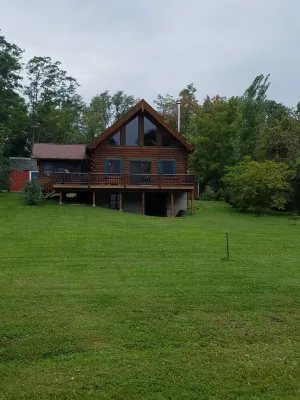 Seneca lake Love Shack Route 14 Penn Yan NY  in the heart of Wine Country