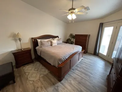 New Family Home, Large Driveway Close to The Lake, The River, and The Casinos.