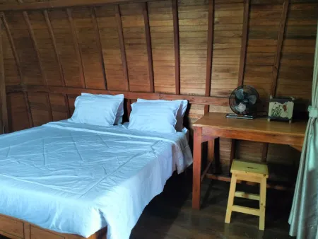 Rumah Lumbung Odreys Отели в г. Cicurug