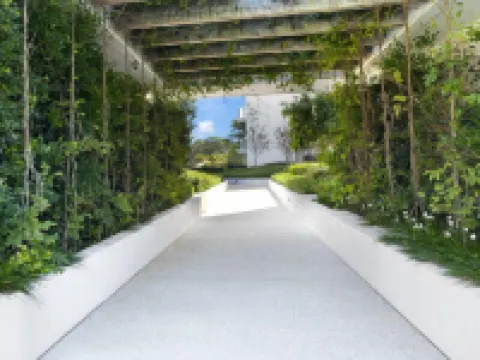 Palm Beach Luxury with Hinterland Views