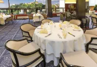 Hotel Aro Palace - breakfast