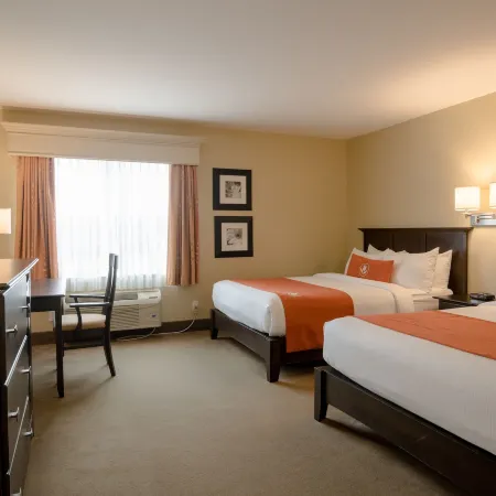 Amsterdam Inn & Suites Sussex