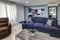 May-Dee Suites in Florida