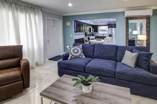 佛羅里達梅迪套房汽車旅館