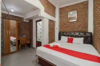 RedDoorz Syariah near Jalan Asahan Pematang Siantar Hotel di Siantar Timur