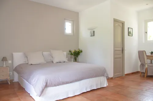 La Bastide de l'Aube Chambre D hôtes