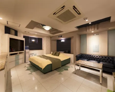 ホテル ルナ 池田店 池田市のホテル