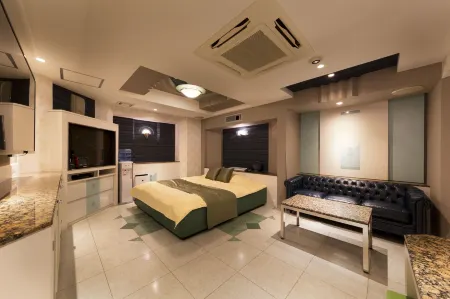 Hotel Luna Ikeda (Adult Only) Отели в г. Миноо