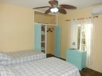 Coral Turtle Hotels in Duncans