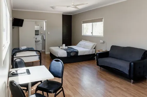 Big4 Breeze Holiday Parks - Katherine Hotels in Katherine