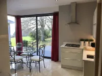 Luxurious Studio Apartment in Fahan Co Donegal Hotels near Wild Ireland