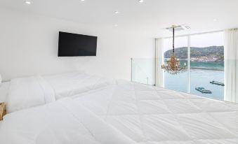Yeosu Nukim Poolvilla
