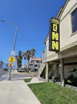 Huntington Surf Inn Hotels in Huntington Beach