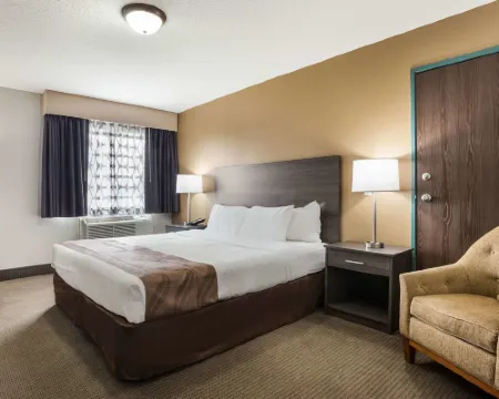 Quality Inn Hotels in Clare