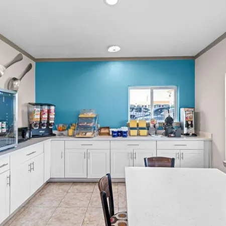 Days Inn by Wyndham Gainesville