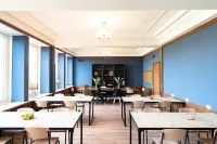Phnx Aparthotel Hamburg Hotels in Rosengarten