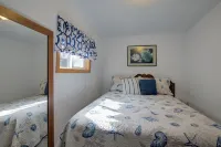Westerly Motel - parking