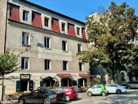 藝術客棧 住宿飯店