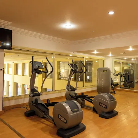CONTINENTAL PLAZA BEACH RESORT by IHG