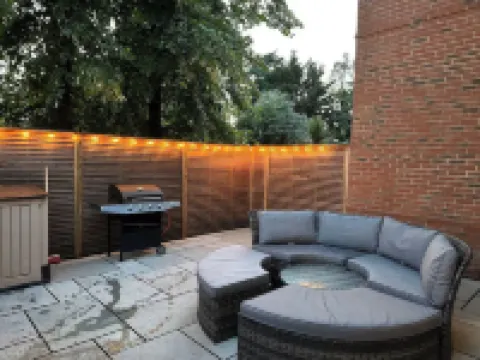 Thames Ditton Apt - Sleeps 6 - Garden & BBQ Hotel a Esher