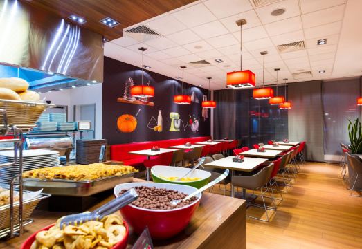 이비스 바르샤바 웨스트 스테이션