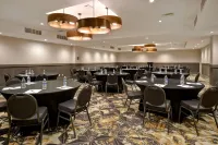 DoubleTree by Hilton St. Louis Airport Hotels in Edmundson