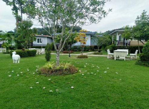 แสงวิมาน รีสอร์ท