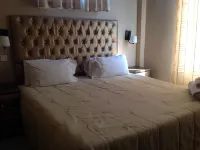 Little Lodge