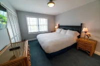 Sandpiper Beach Club