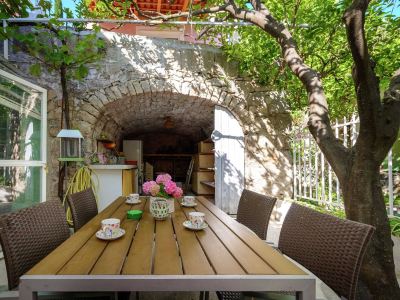 Lovely Mediterranean Home Near the Beach