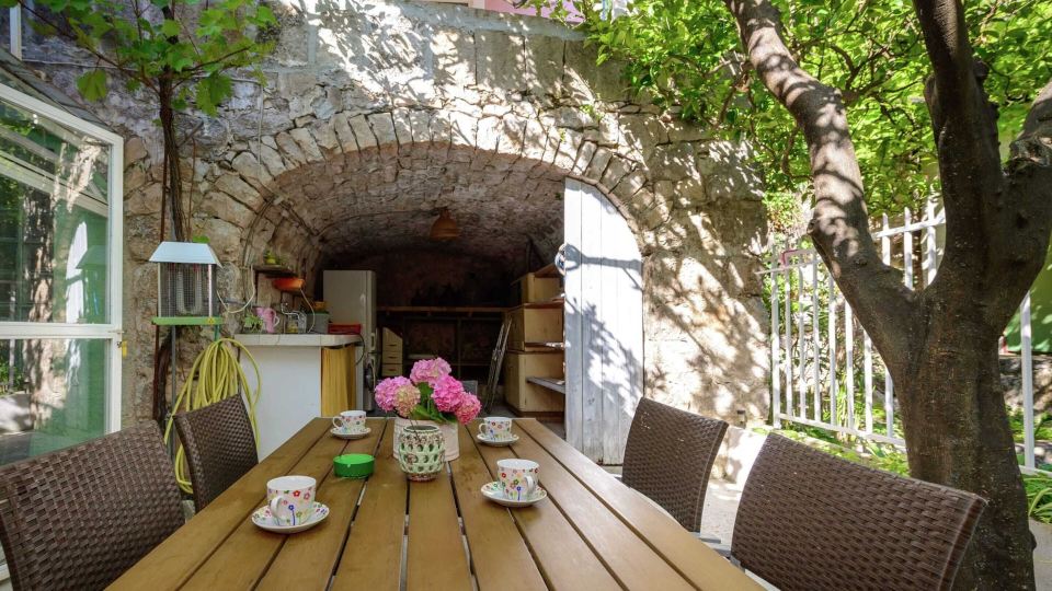 Lovely Mediterranean Home Near the Beach