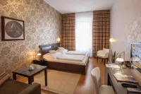 Hotel Trinity Hotel di 